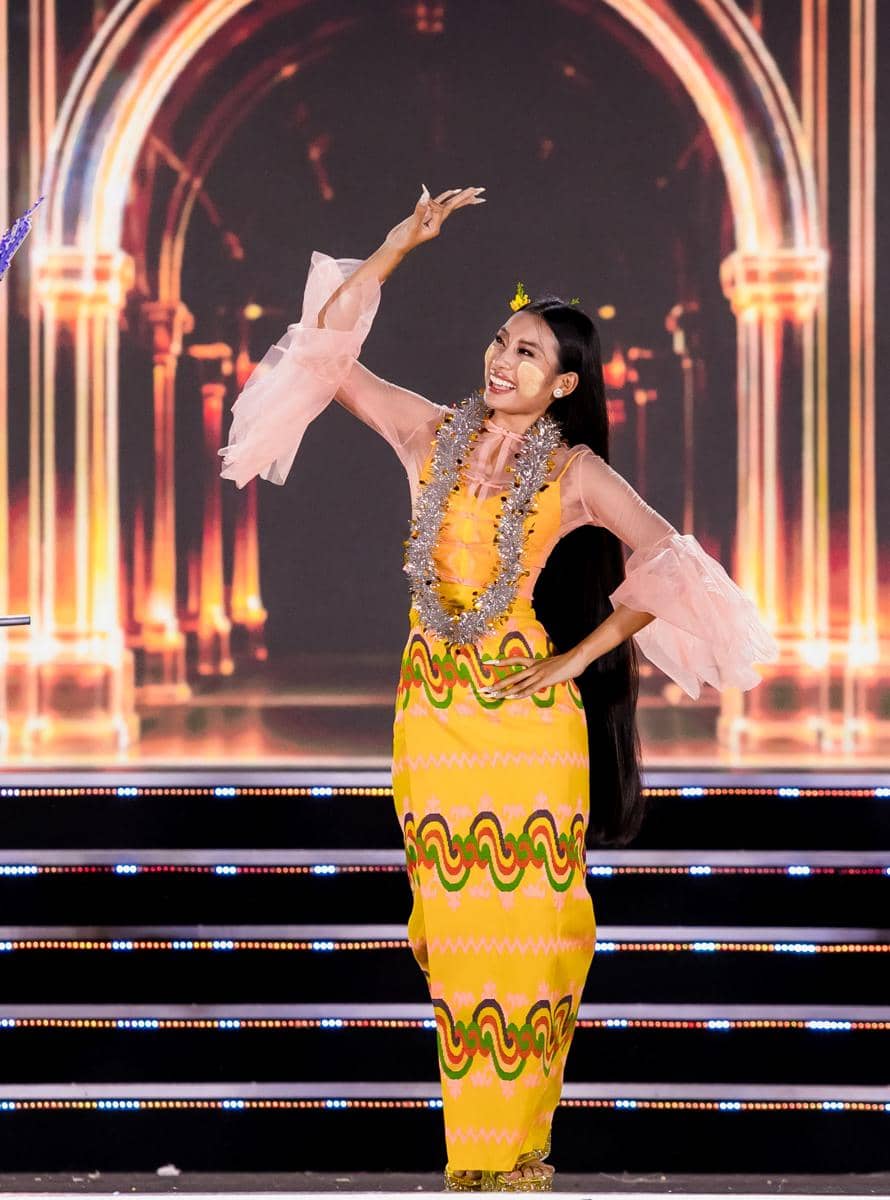 Miss Myanmar di Dances of The World Miss World 2026 