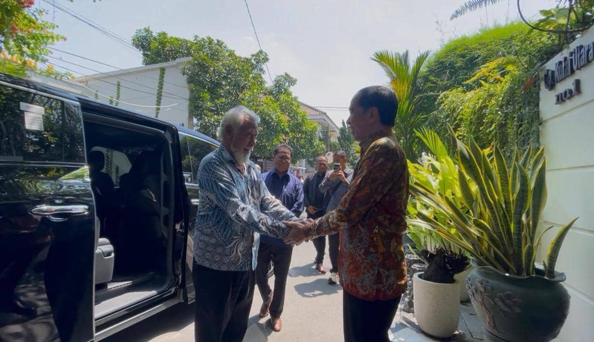 Perdana Menteri (PM) Timor Leste Xanana Gusmao mengunjungi kediaman Presiden ke-7 RI Joko Widodo (Jokowi) di Solo, Jawa Tengah, Jumat (4/9/2