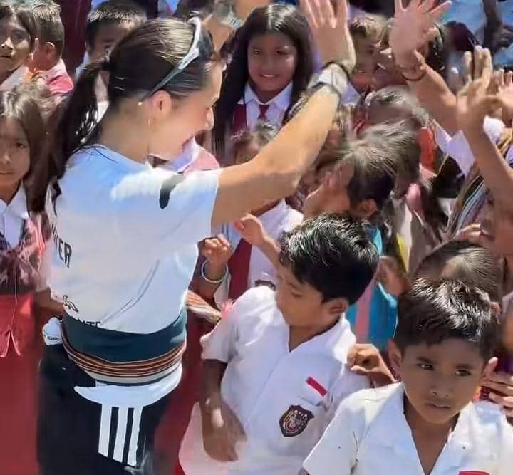 Jennifer Bachdim lari untuk galang donasi untuk anak Sumba