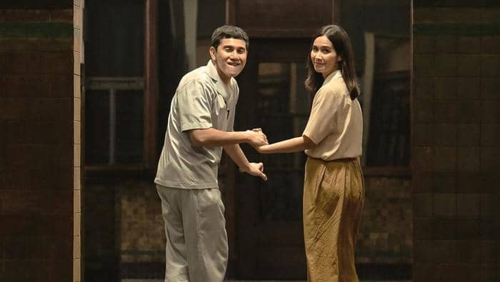 Still cut film 2nd Miracle in Cell No. 7 produksi Falcon Pictures yang memperlihatkan salah satu adegan.