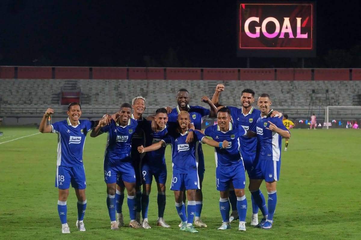 Selebrasi gol pemain Persib Bandung di Dewata Challenge Series 2026.