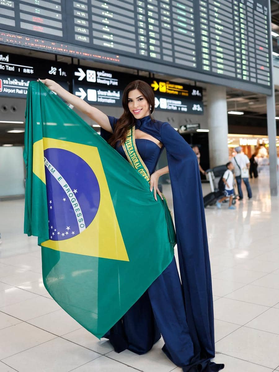 Potret Arrival Finalis Miss International Queen 2026