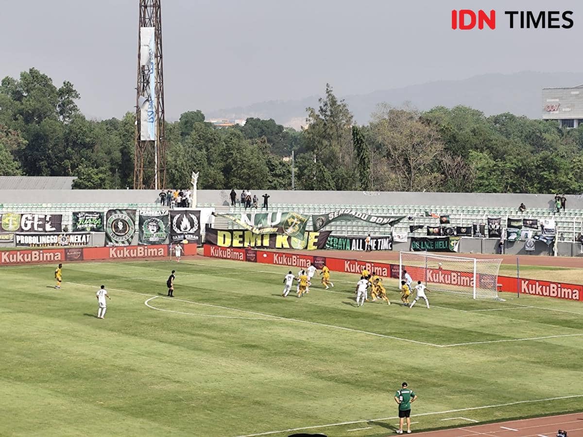 Babak Pertama Persebaya Unggul 1:0 di Kandang Bhayangkara FC