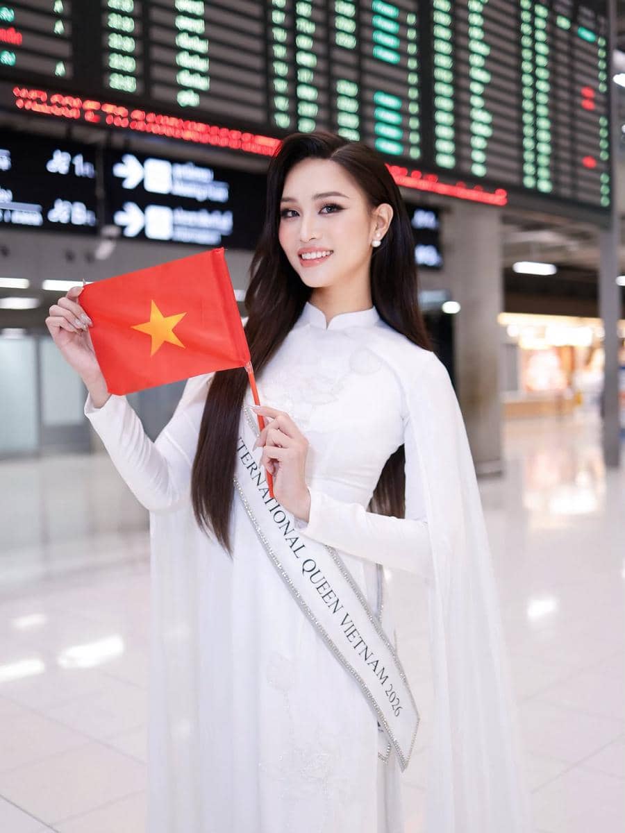 Potret Arrival Finalis Miss International Queen 2026