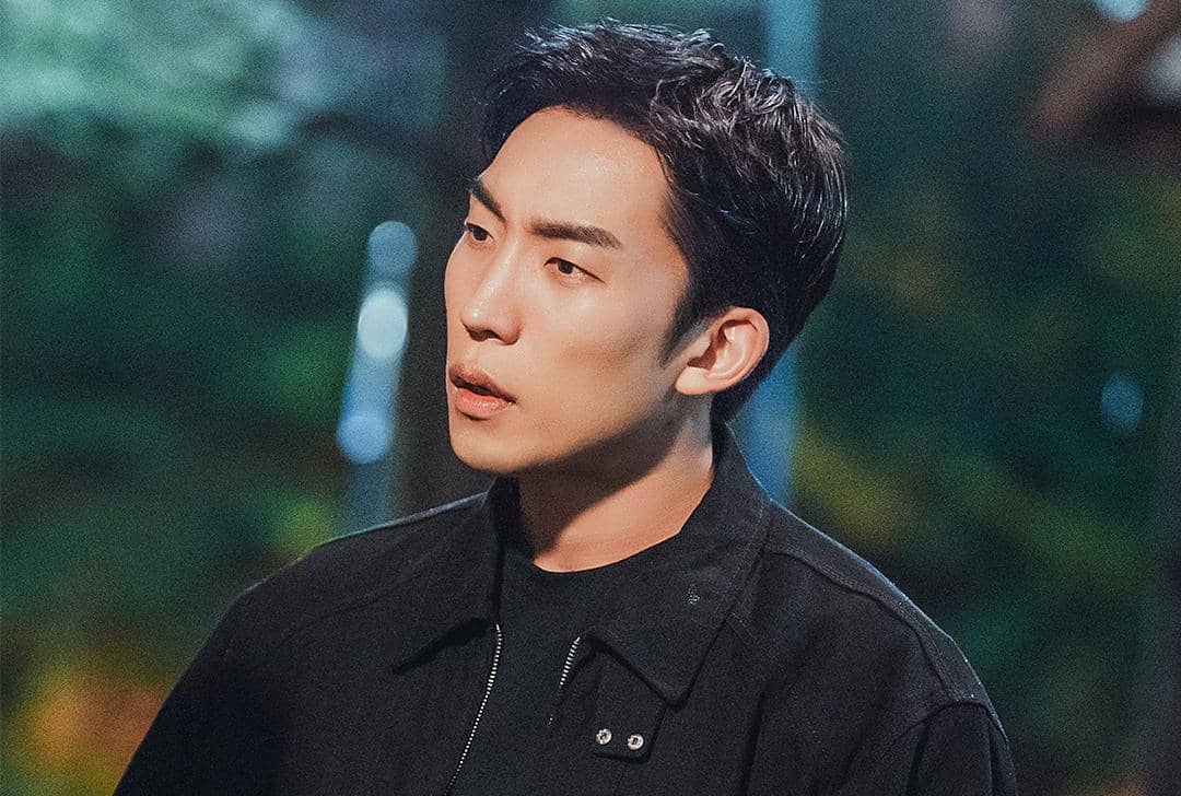 Lee Sang Yi di drama A Bona Fide Killer