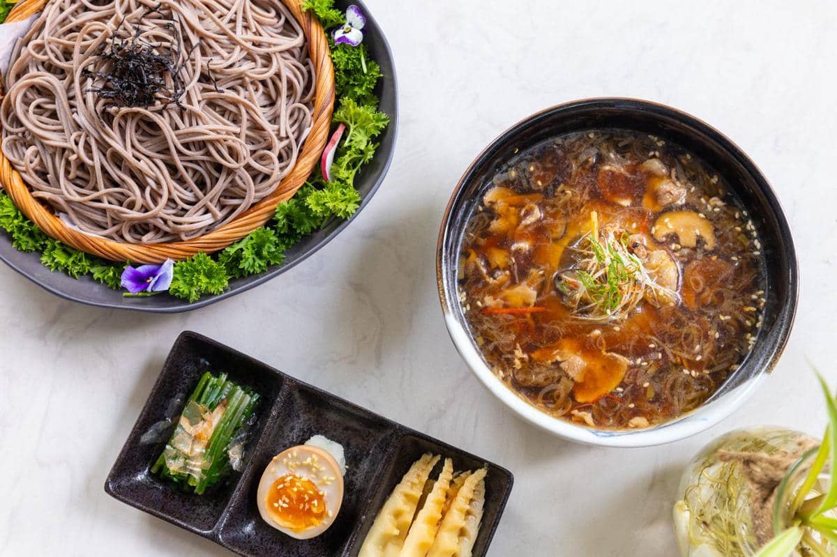 Resep Mie Soba Kuah Hojicha Ala Jepang, Smooky dan Vegan Friendly