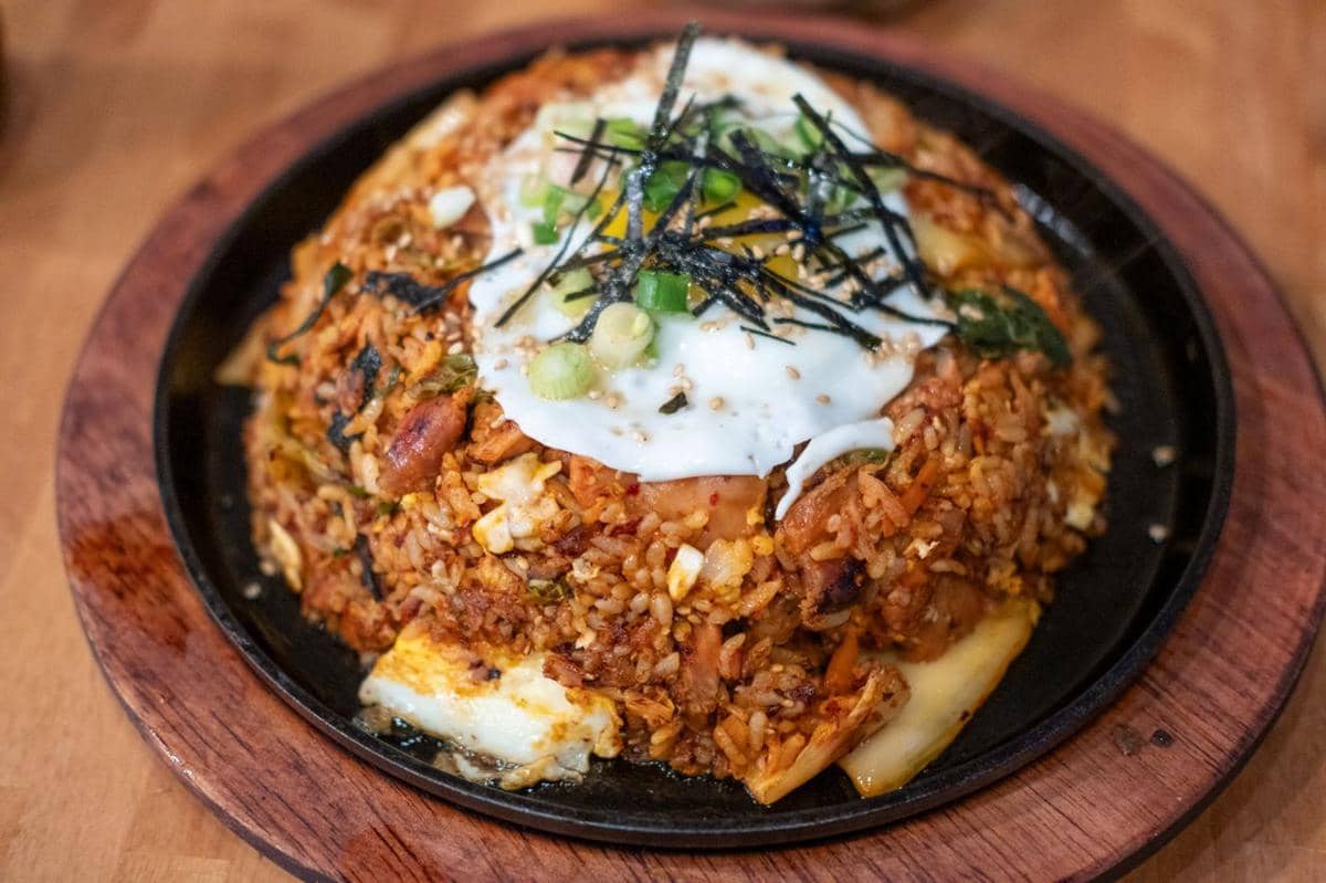 Resep Dakgalbi Bokkeumbap, Nasi Goreng Ayam Korea Gurih Pedas