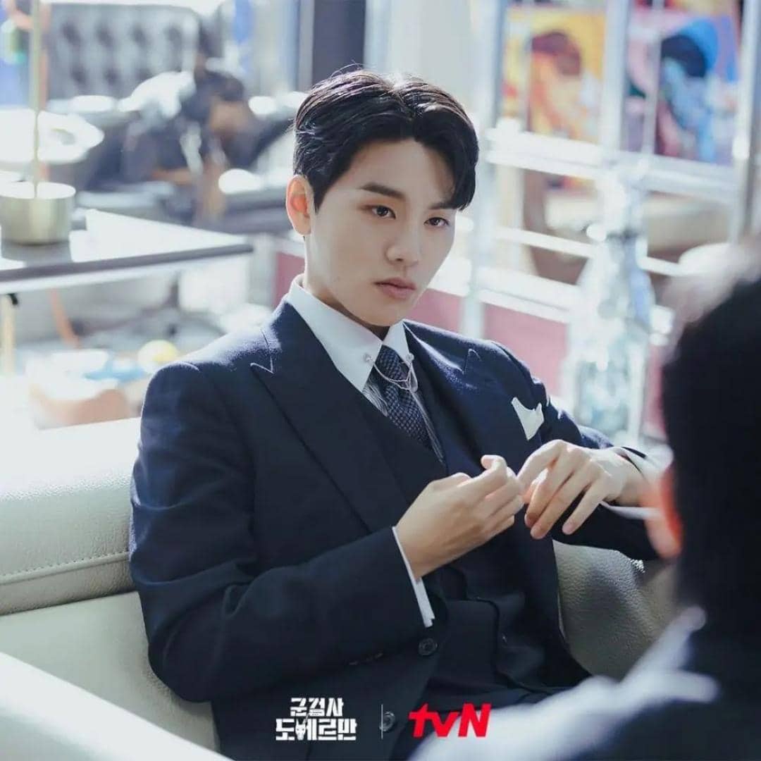 Still cut Military Prosecutor Doberman