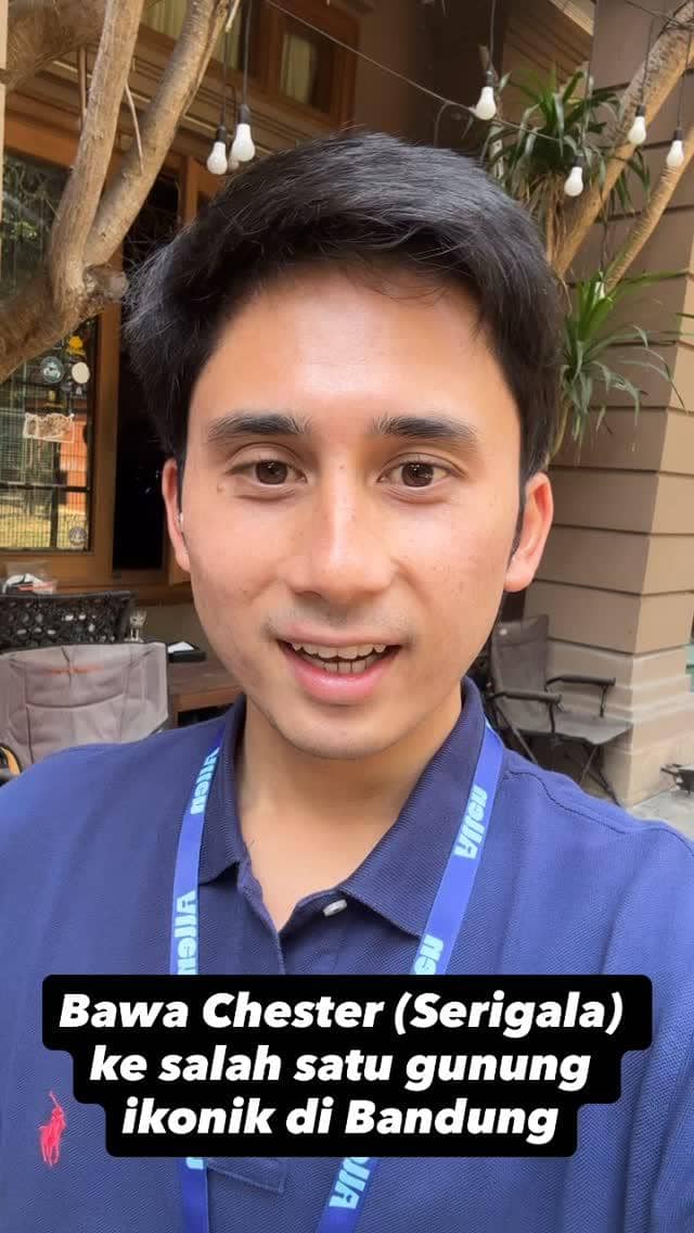 Alshad Ahmad dan serigala miliknya trekking ke Gunung Tangkuban Perahu