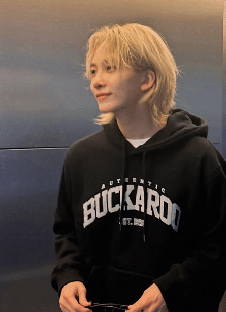 potret Jeonghan SEVENTEEN
