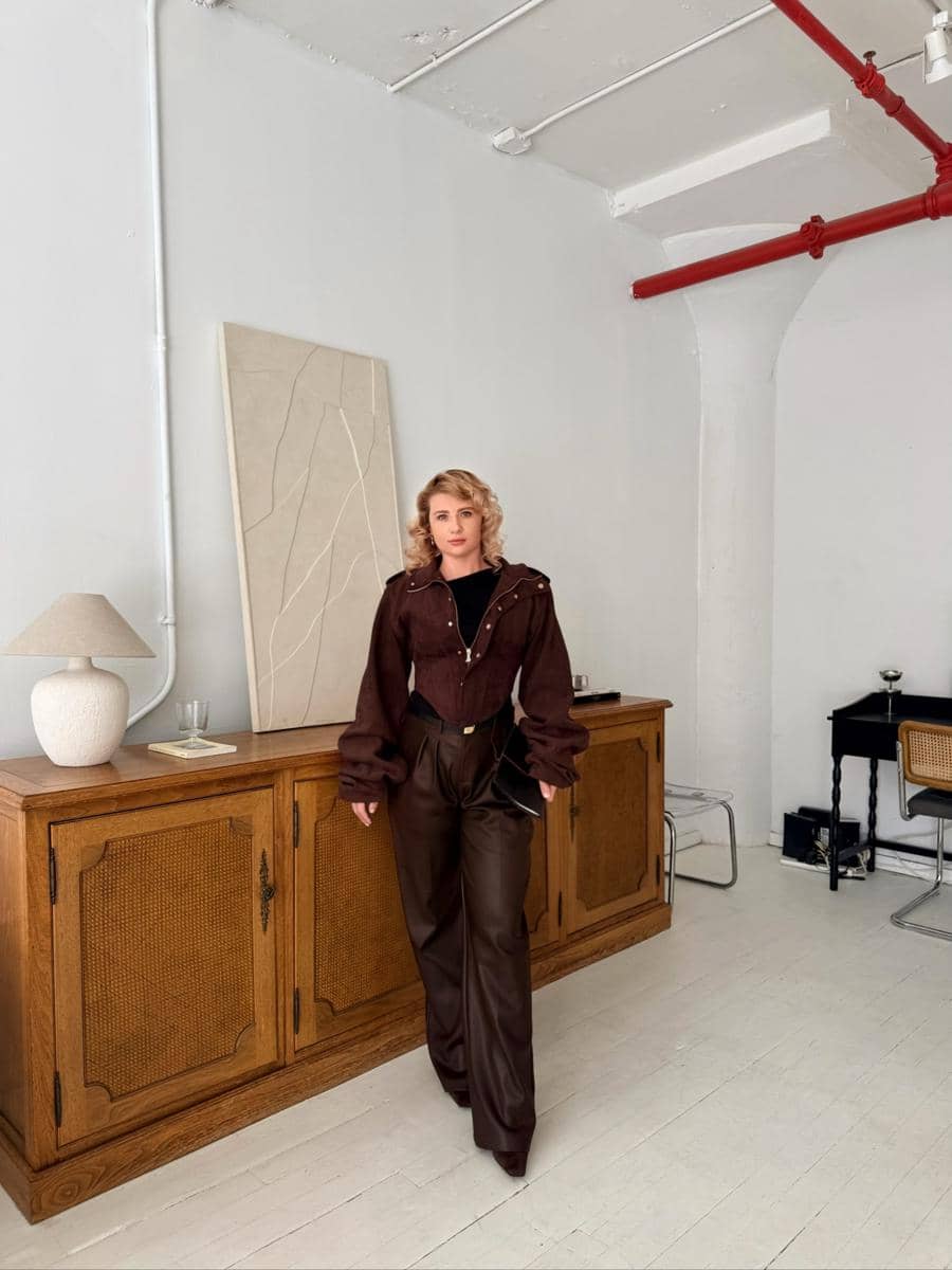 Ide OOTD ala Veronica Leahov