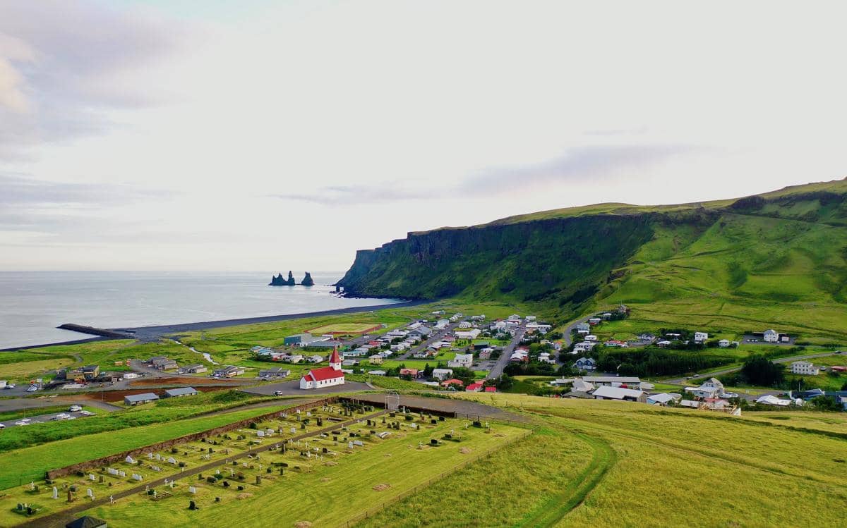 Vik I Myrdal, Desa Islandia dengan Pantai Pasir Hitam Ikonik