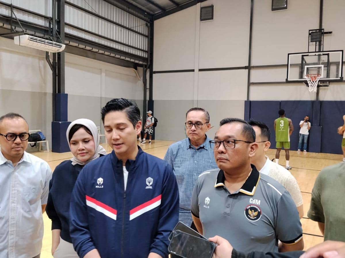 Chef de Mission mengunjungi pemusatan latihan Timnas Basket Indonesia sebagai persiapan menuju Asian Games 2026.