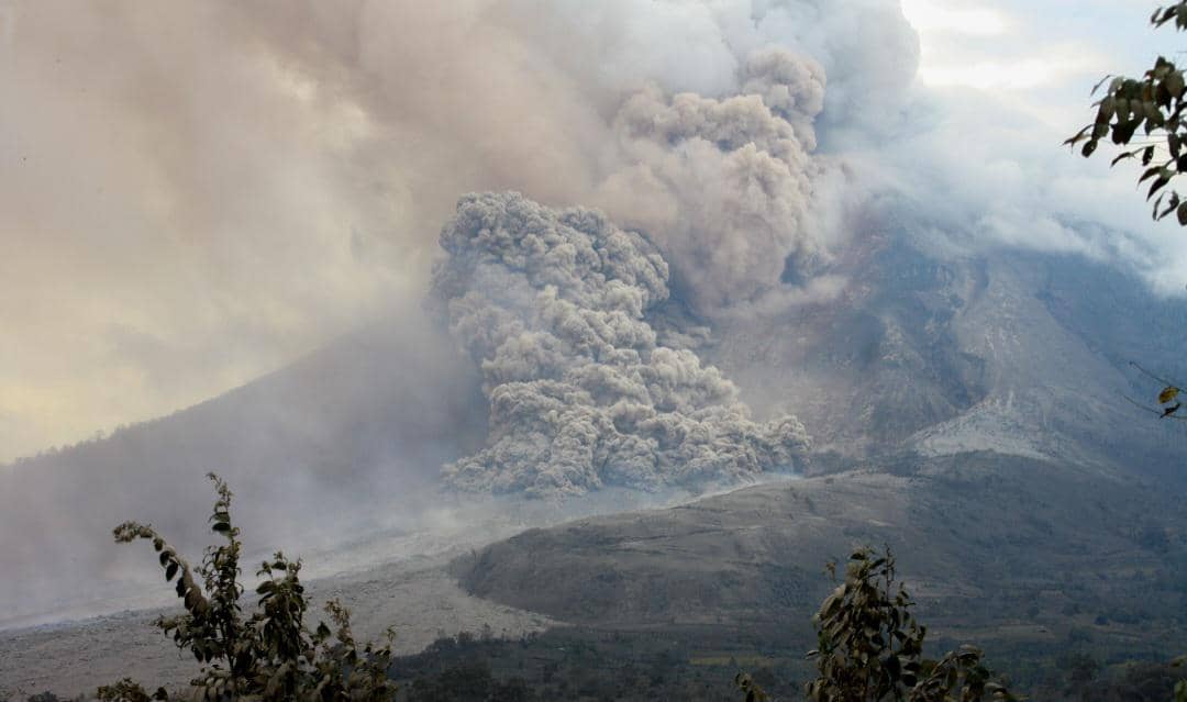 Apa yang Harus Dilakukan Jika Terlanjur Terpapar Abu Vulkanik?