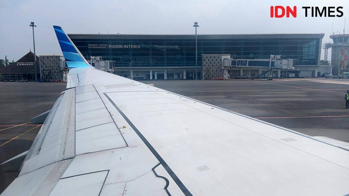 Erupsi Anak Krakatau, 16 Penerbangan Bandara Radin Inten Dibatalkan