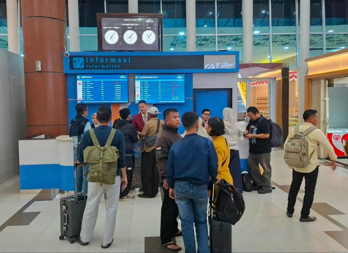 Dampak Erupsi Anak Krakatau, 19 Penerbangan di Pekanbaru Dibatalkan