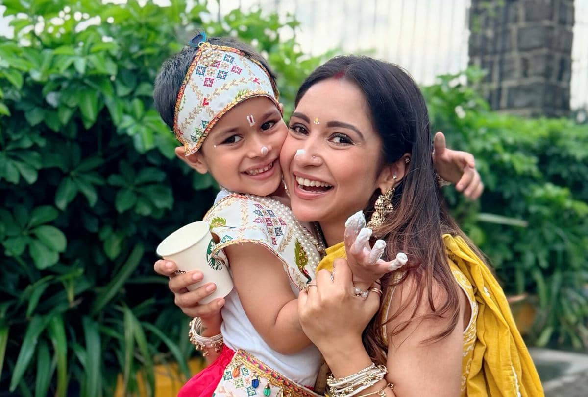 Vinny Arora Rayakan Janmashtami Bareng Keluarga, Hangat Abis!