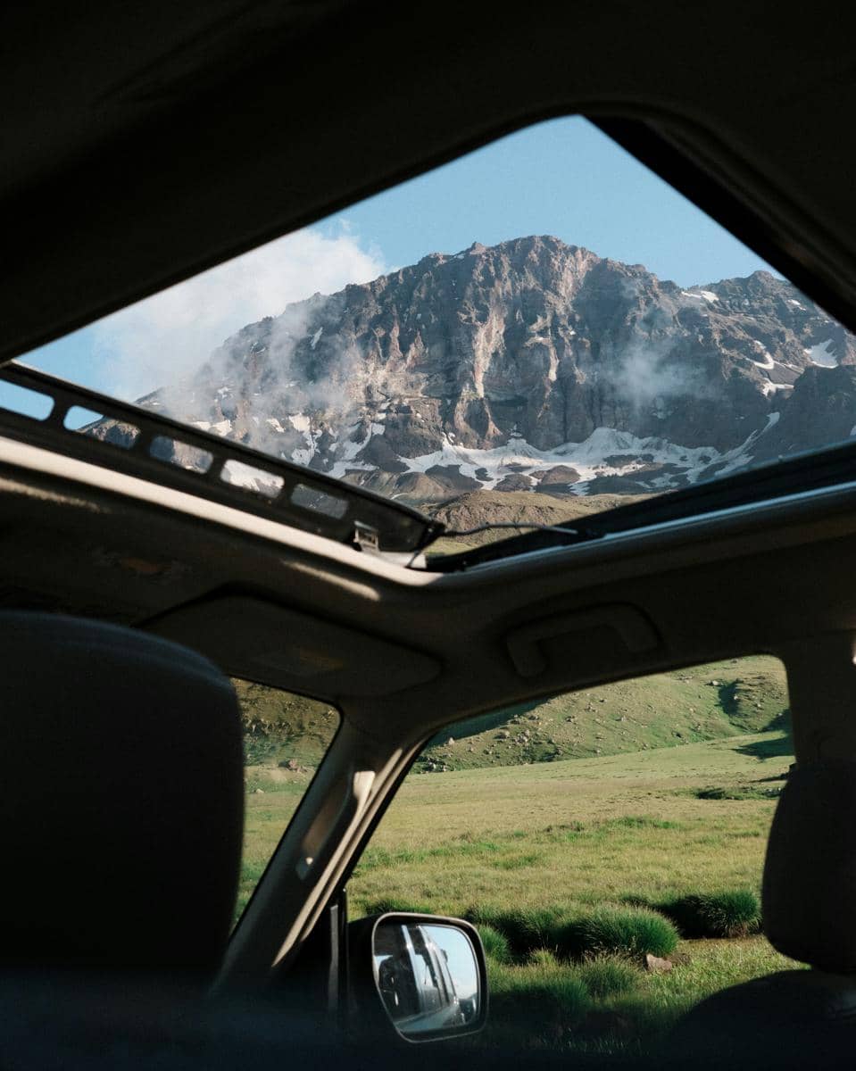 https://unsplash.com/@mhmdrmdni
