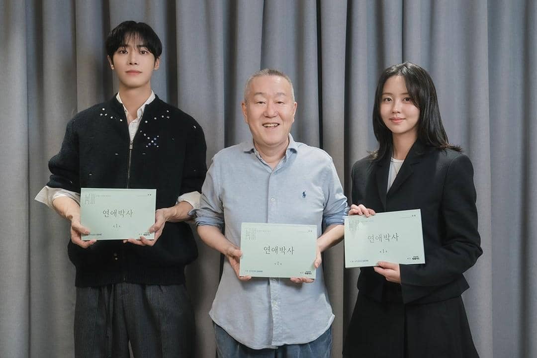 Potongan adegan drama Between Steps dalam materi promosi resmi ENA, memperlihatkan suasana cerita serial tersebut.