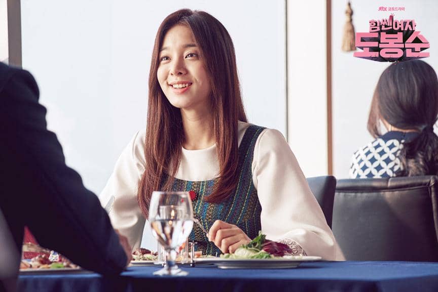 Seol In Ah di drama Strong Girl Bong Soon