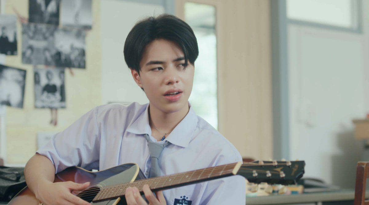 Aungpao CLO'VER dalam cuplikan Weirdo-101.