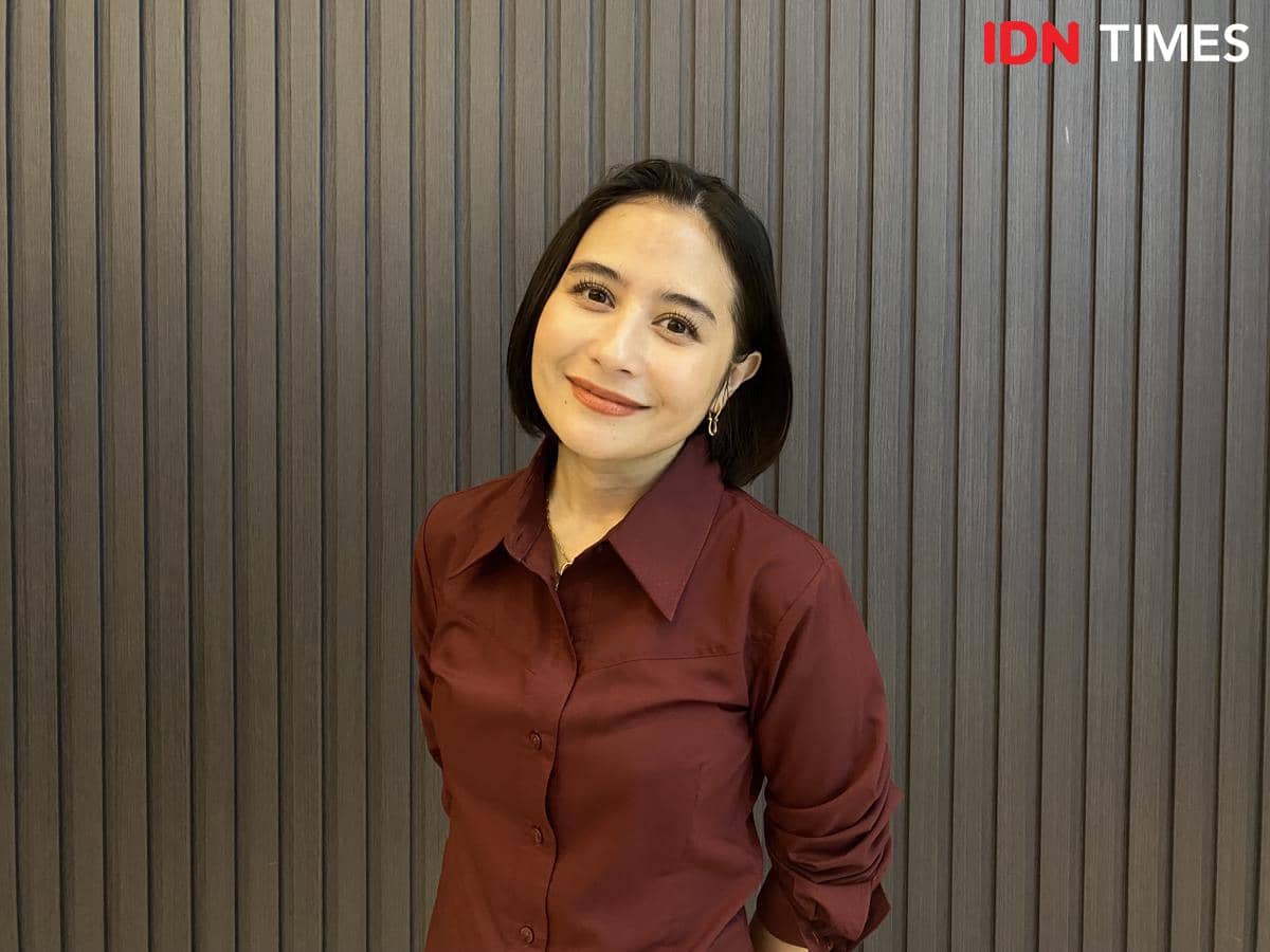 Prilly Latuconsina berpose untuk potret di kantor IDN, Jakarta, pada Jumat, 4 September 2026.