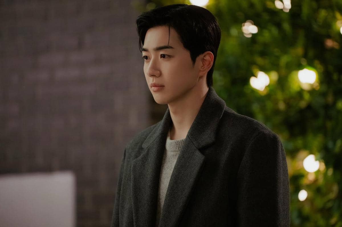 7 Pesona Kang Ha Gi di My Bias, My Boss, Karismatik tapi Softie!
