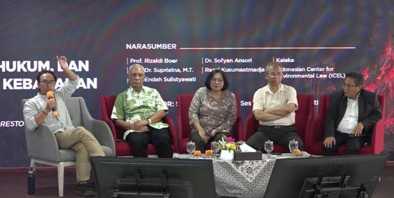 Diskusi Publik Karhutla