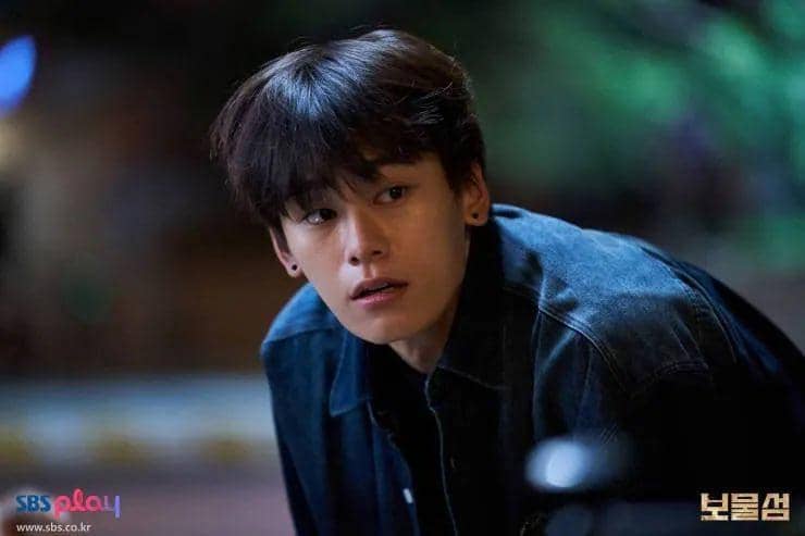 Cha Woo Min di Buried Hearts