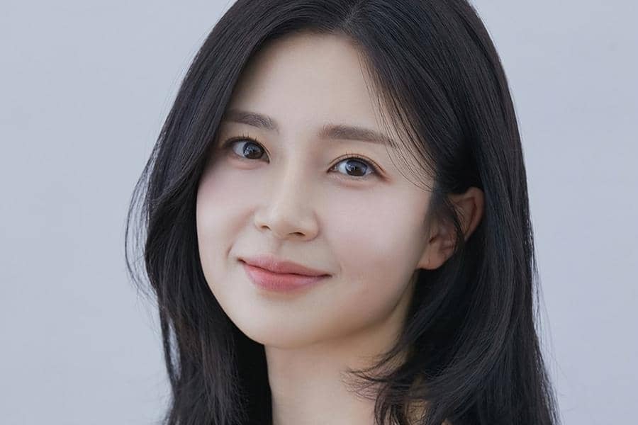 Baek Jin Hee akan Menikah Januari 2027, Calon Suami Tinggal di Kanada