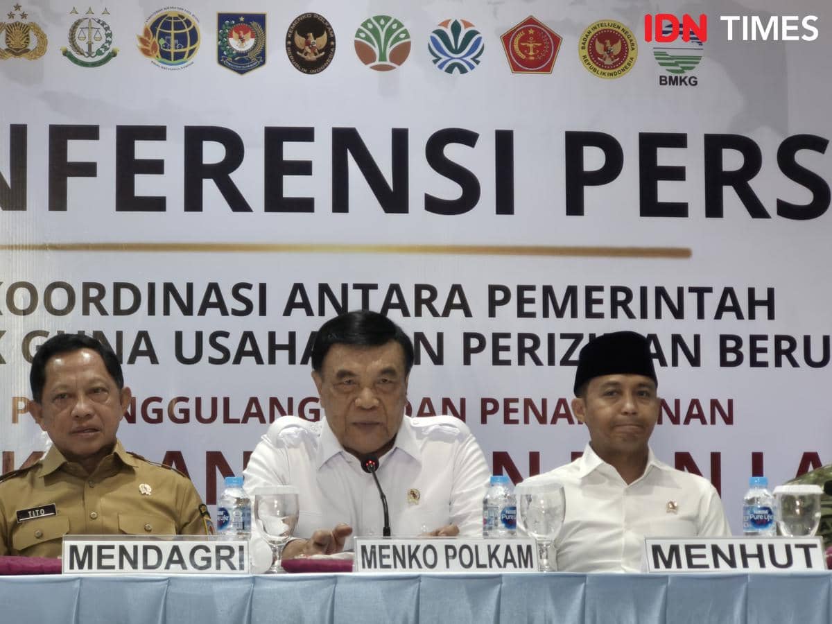 Karhutla Meluas, Menko Djamari Kumpulkan 358 Perusahaan Pemilik HGU