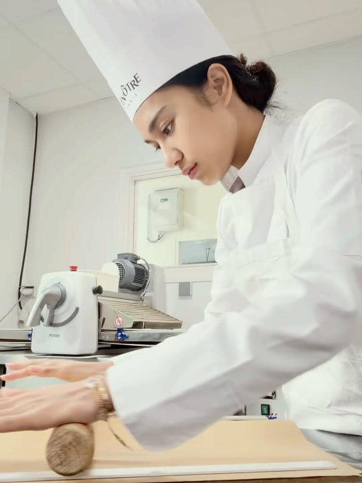 Azizah Salsha Ikut Kelas Baking di Prancis (instagram.com/azizahsalsha_)