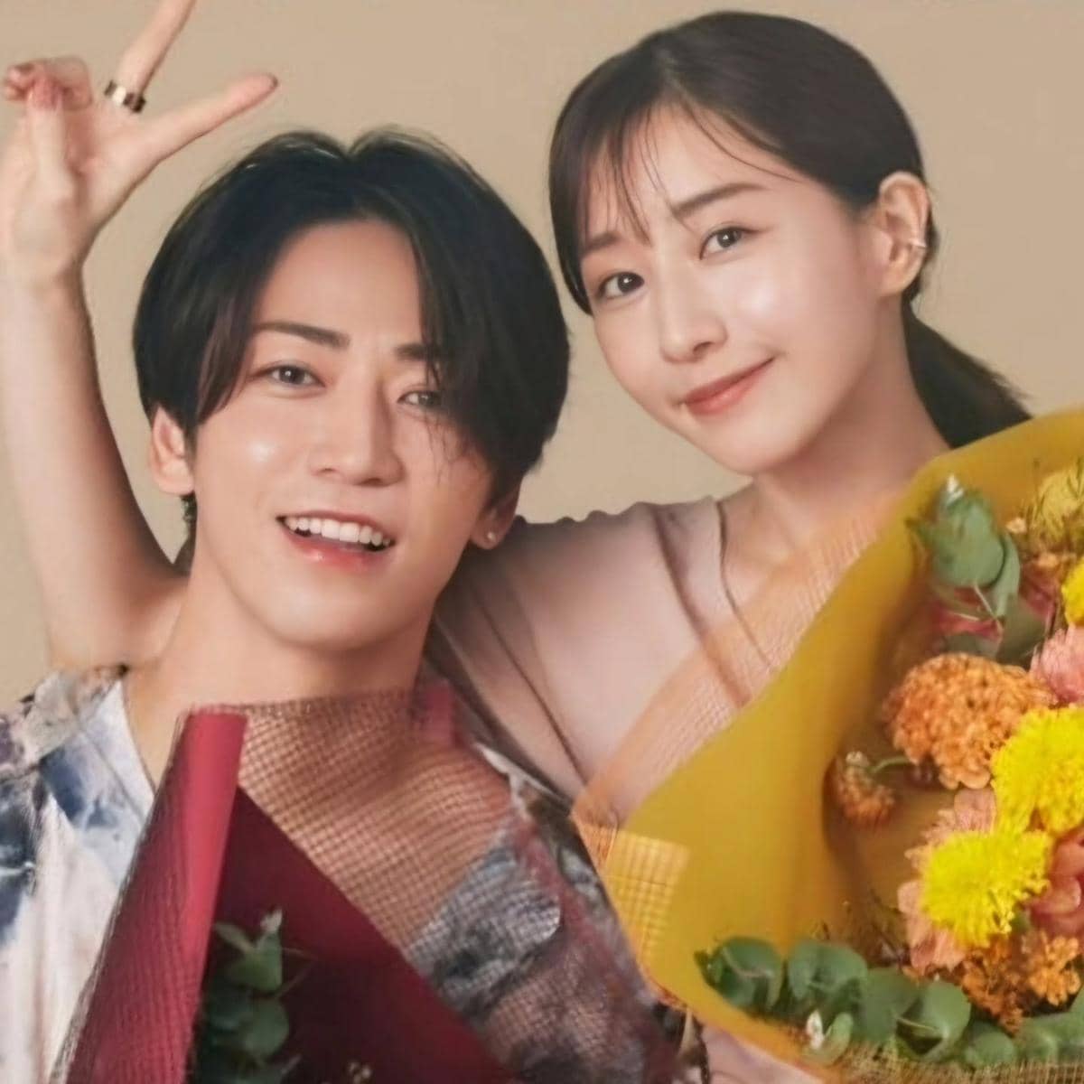 Kamenashi Kazuya dan Tanaka Minami berpose bersama dalam potret yang diunggah melalui akun Instagram Kamenashi.