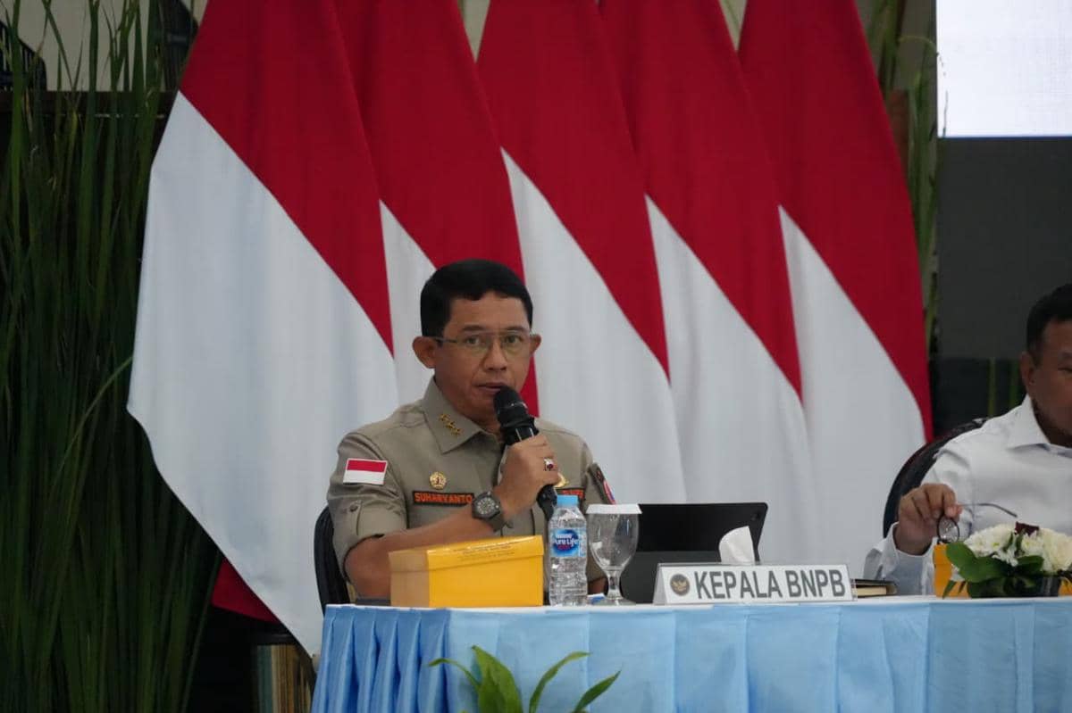 Bersihkan Abu Vulkanik Anak Krakatau, BNPB Modifikasi Cuaca dari Semarang