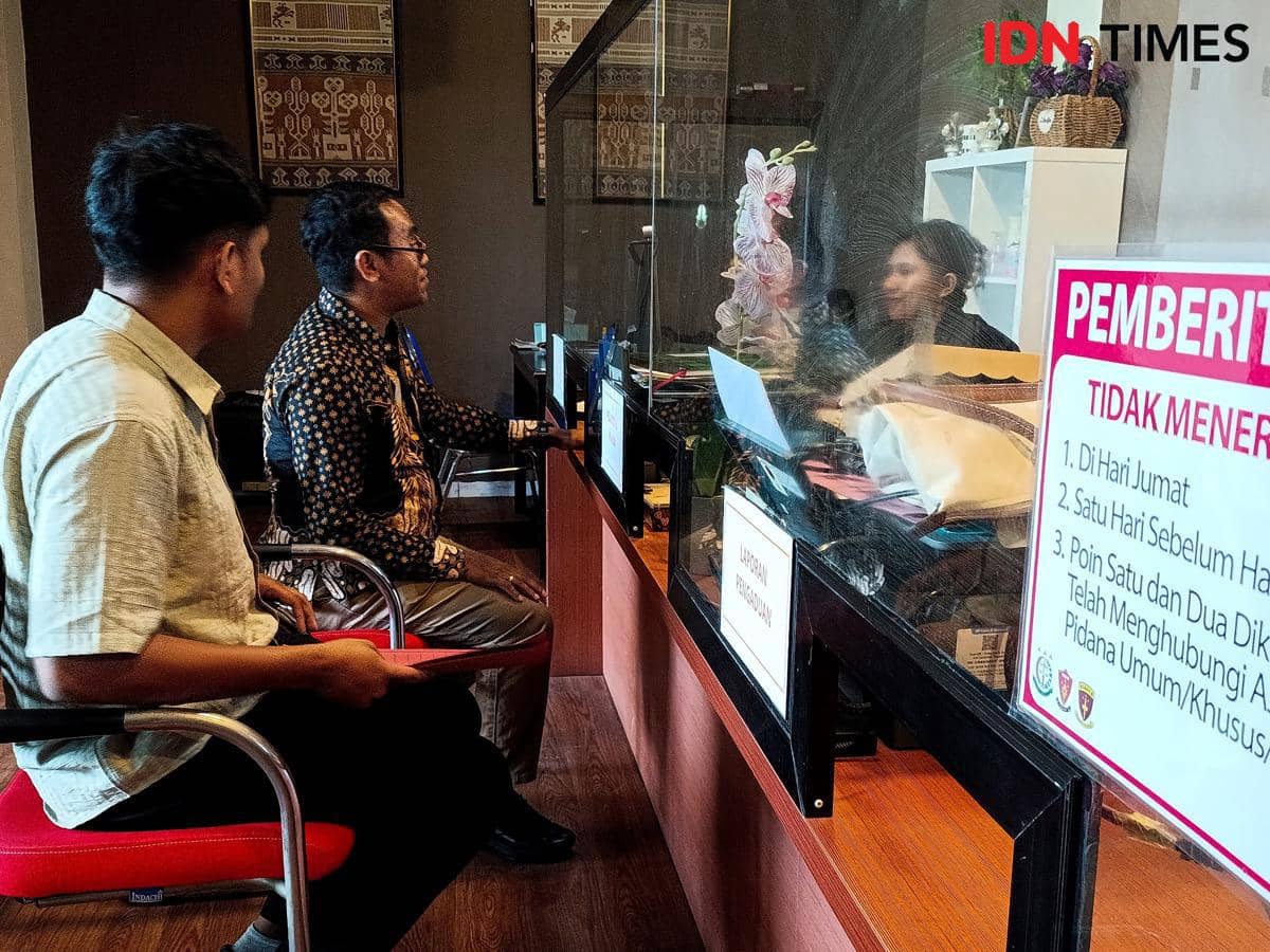 Eks Dirut Bank NTT Dilaporkan ke Jaksa Soal Dugaan Suap Pegawai MA