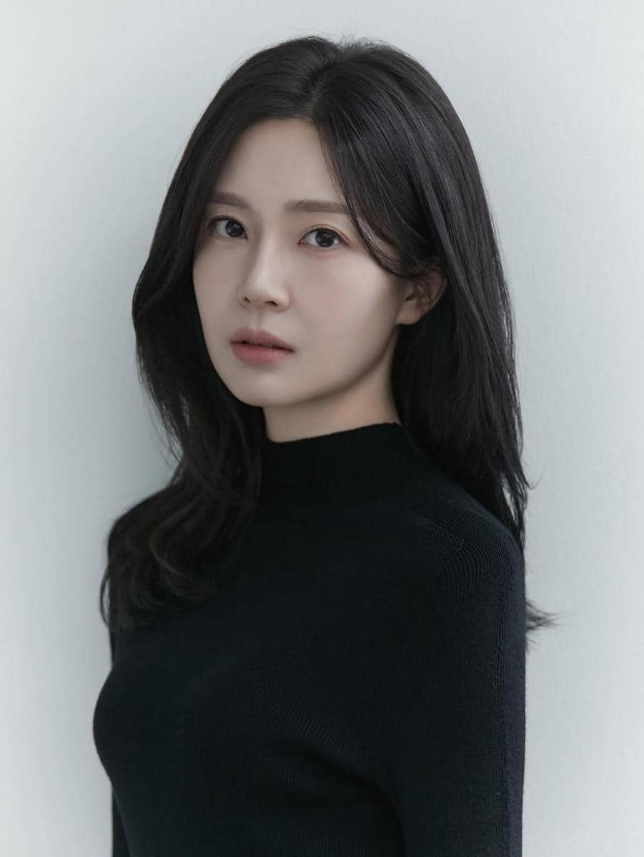 potret Baek Jin Hee