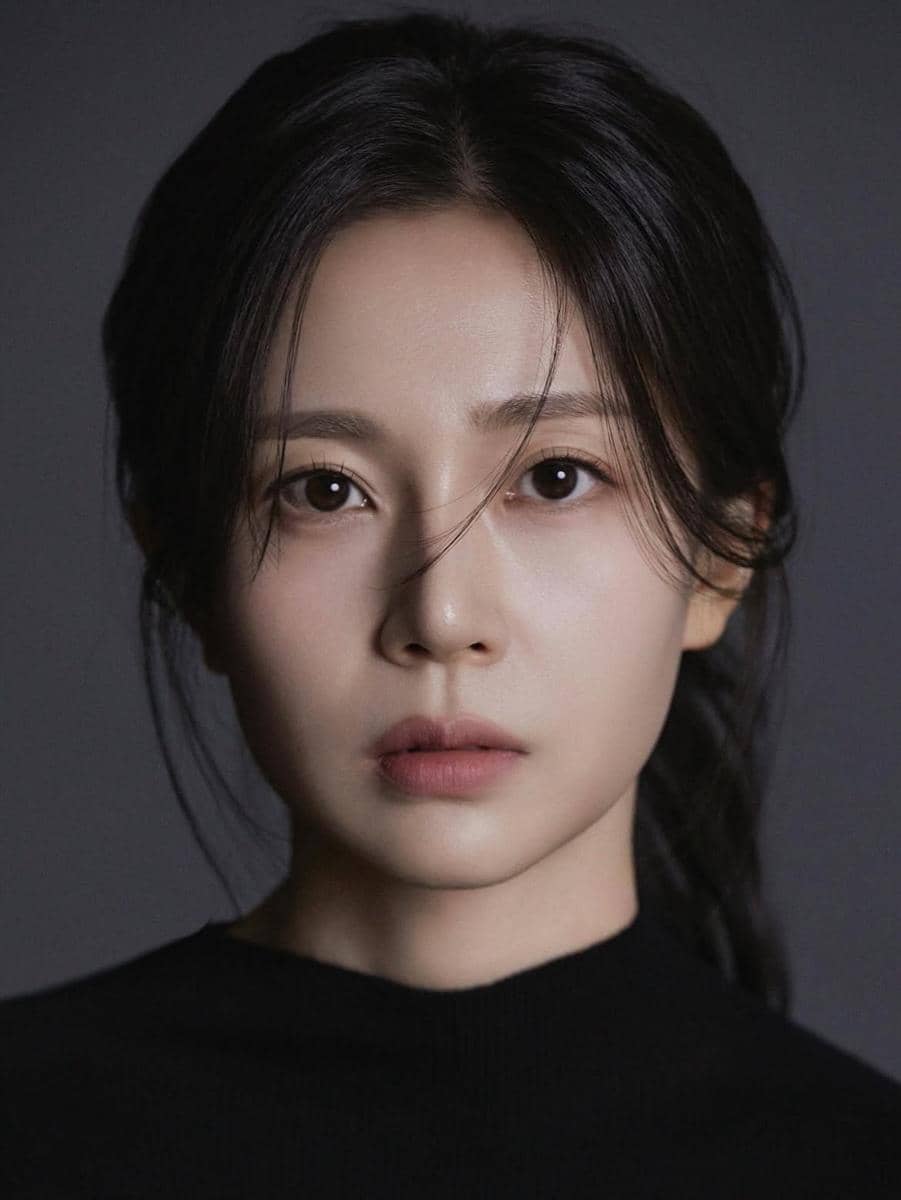 potret Baek Jin Hee