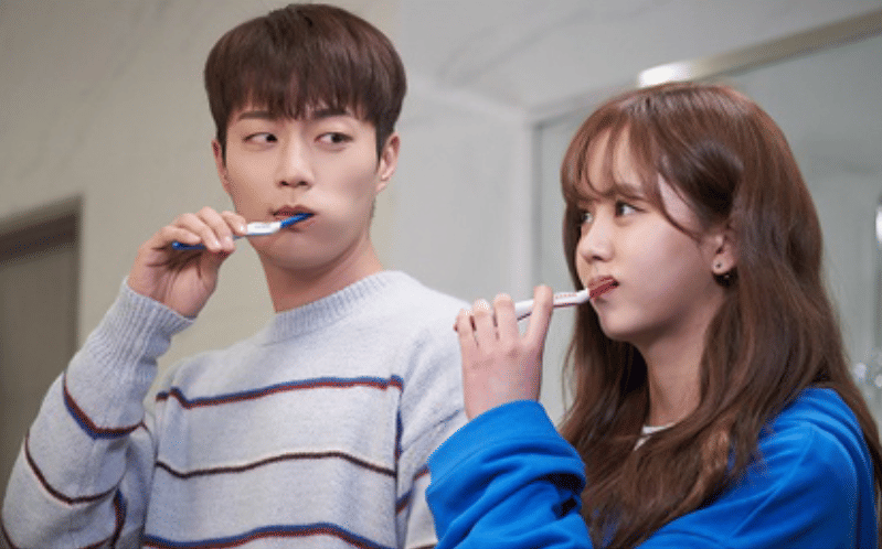 Yoon Doo Joon dan Kim So Hyun di drama Radio Romance