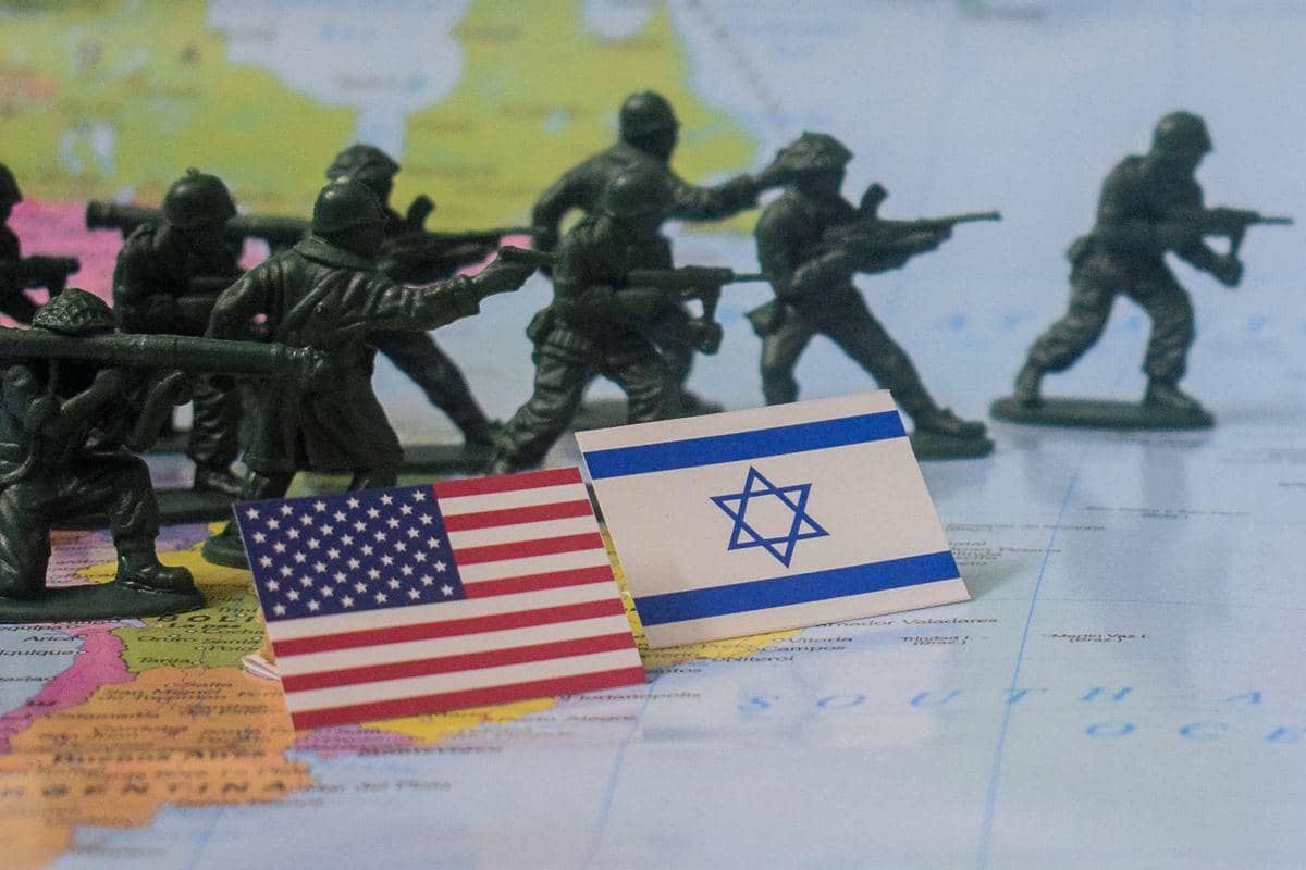 ilustrasi bendera Amerika serikat dan Israel