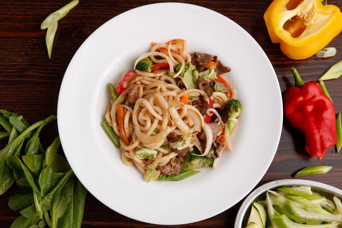 Resep Vegan Stir Fried Udon, Sensasi Kuliner Ala Restoran Jepang