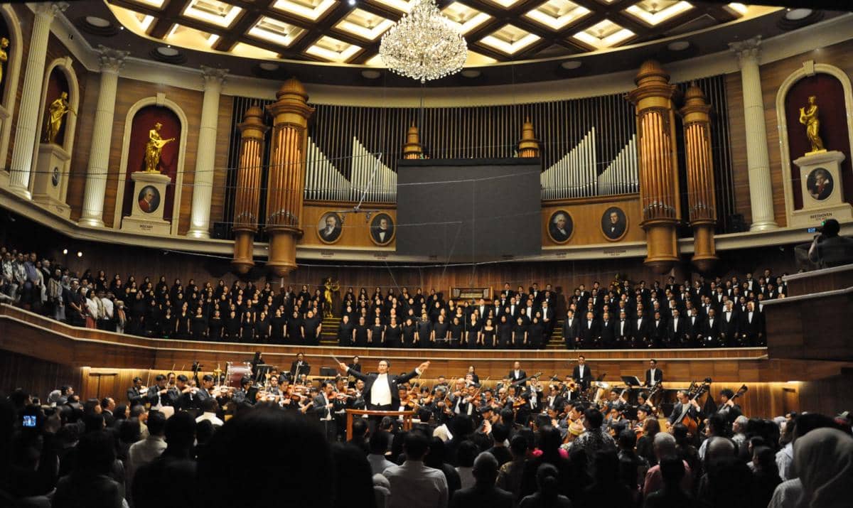 Twilite Orchestra 35th Anniversary: Repertoar Epik nan Emosional