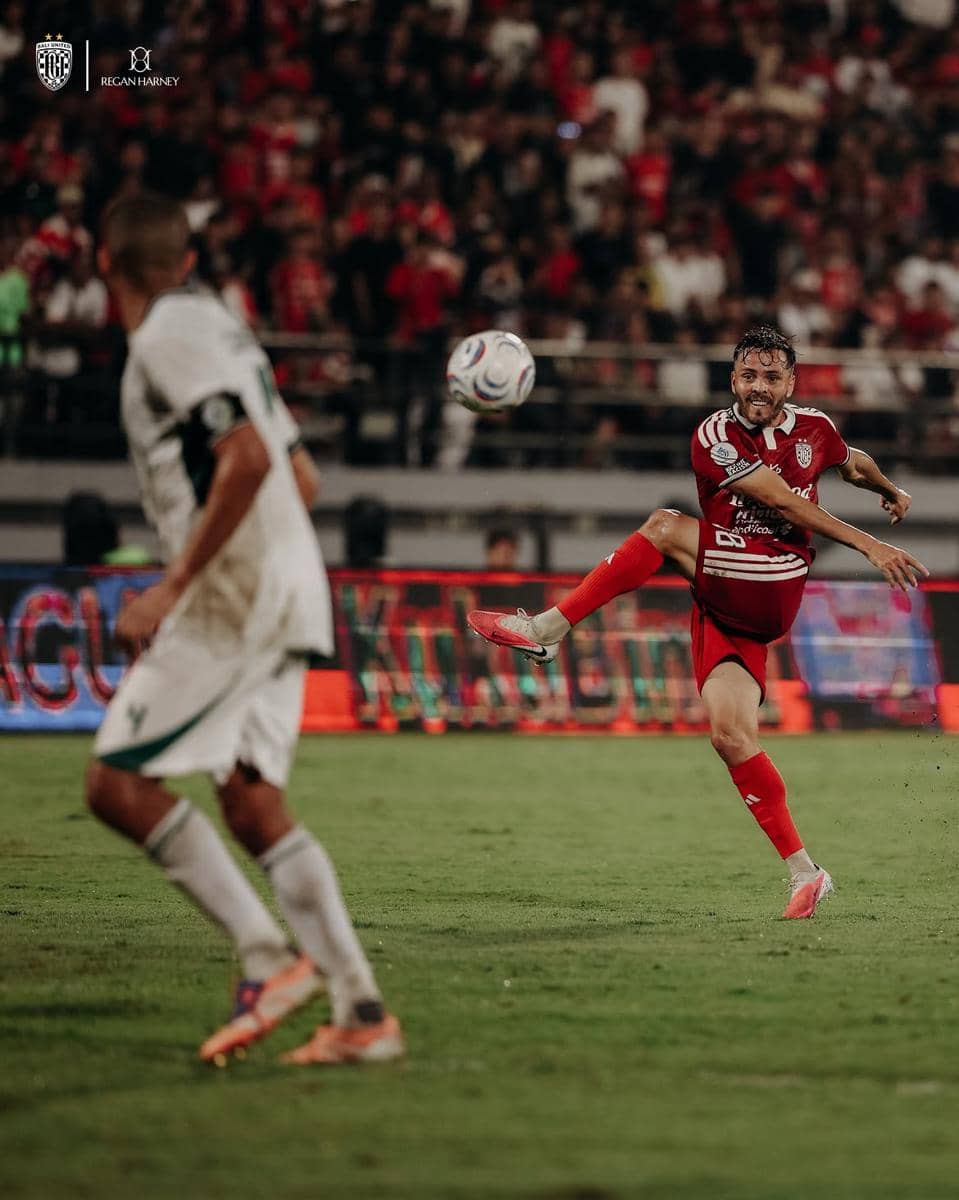 Queven Inacio saat beraksi menghadapi PSS Sleman.