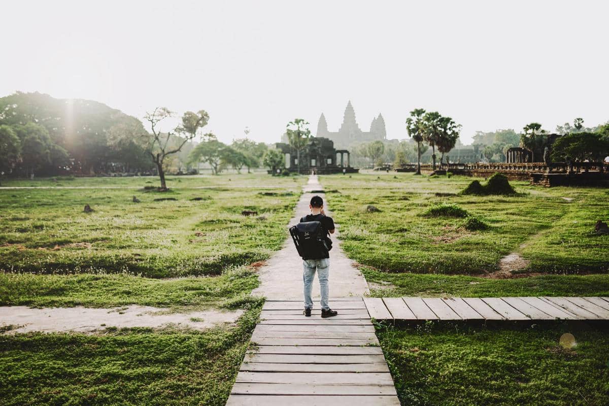 ilustrasi wisatawan (pexels.com/Van Trang Ho)