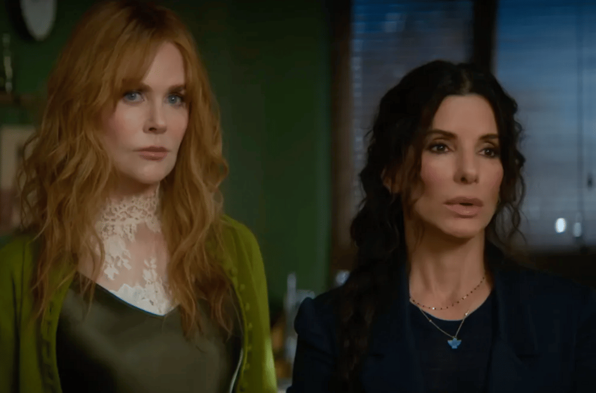 Nicole Kidman dan Sandra Bullock dalam Practical Magic 2