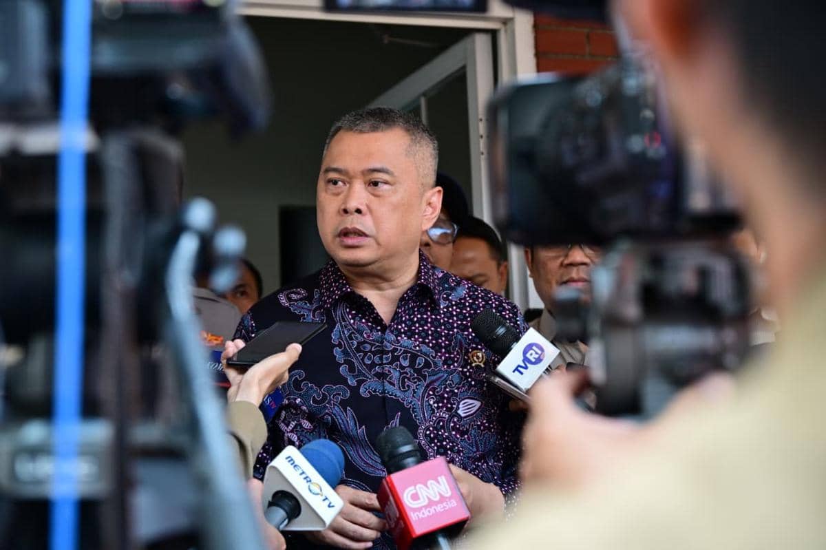 Penutupan Delapan Bandara Berlanjut Hari Ini Hingga Pukul 09.00 WIB