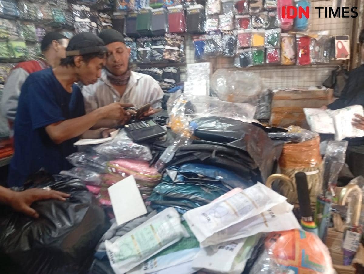 Harga Masker Melonjak Drastis, Kemenkes Pastikan Pasokan Tetap Lancar