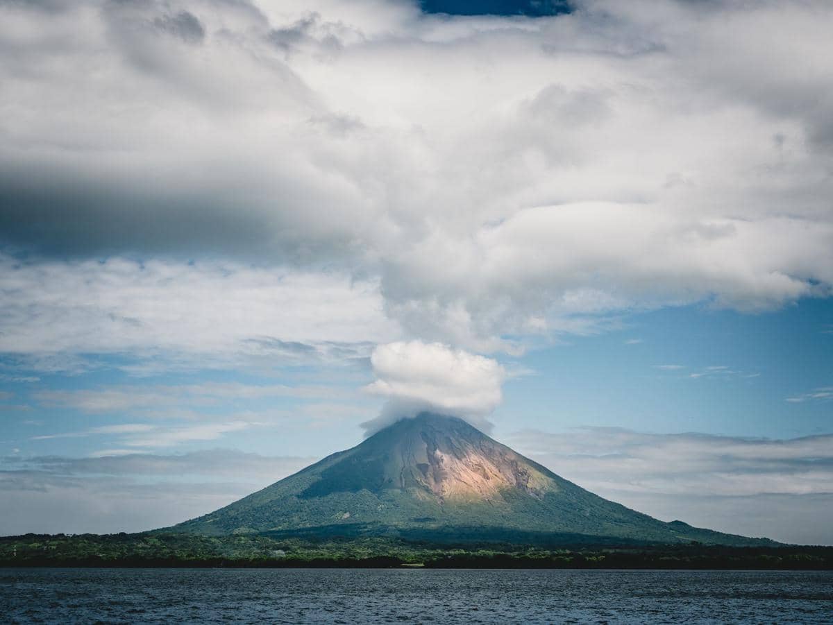 Tanda erupsi Anak Gunung Krakatau mulai mereda