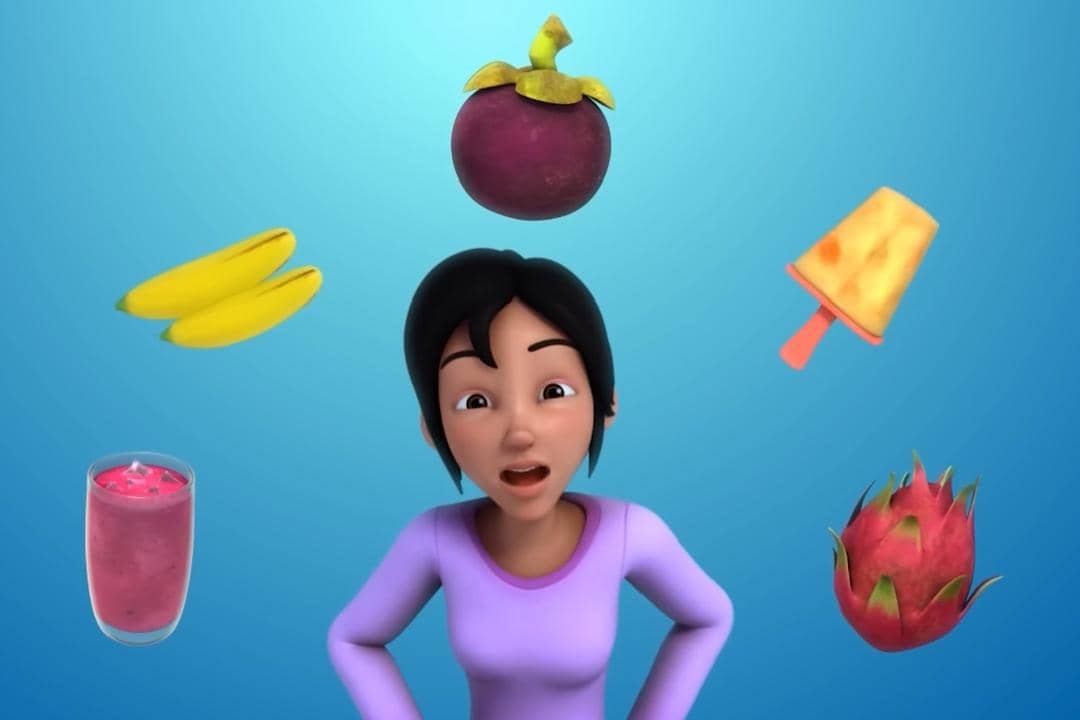 Kak Ros mengajarkan pentingnya memasukkan buah sebagai menu sampingan di setiap jam makan