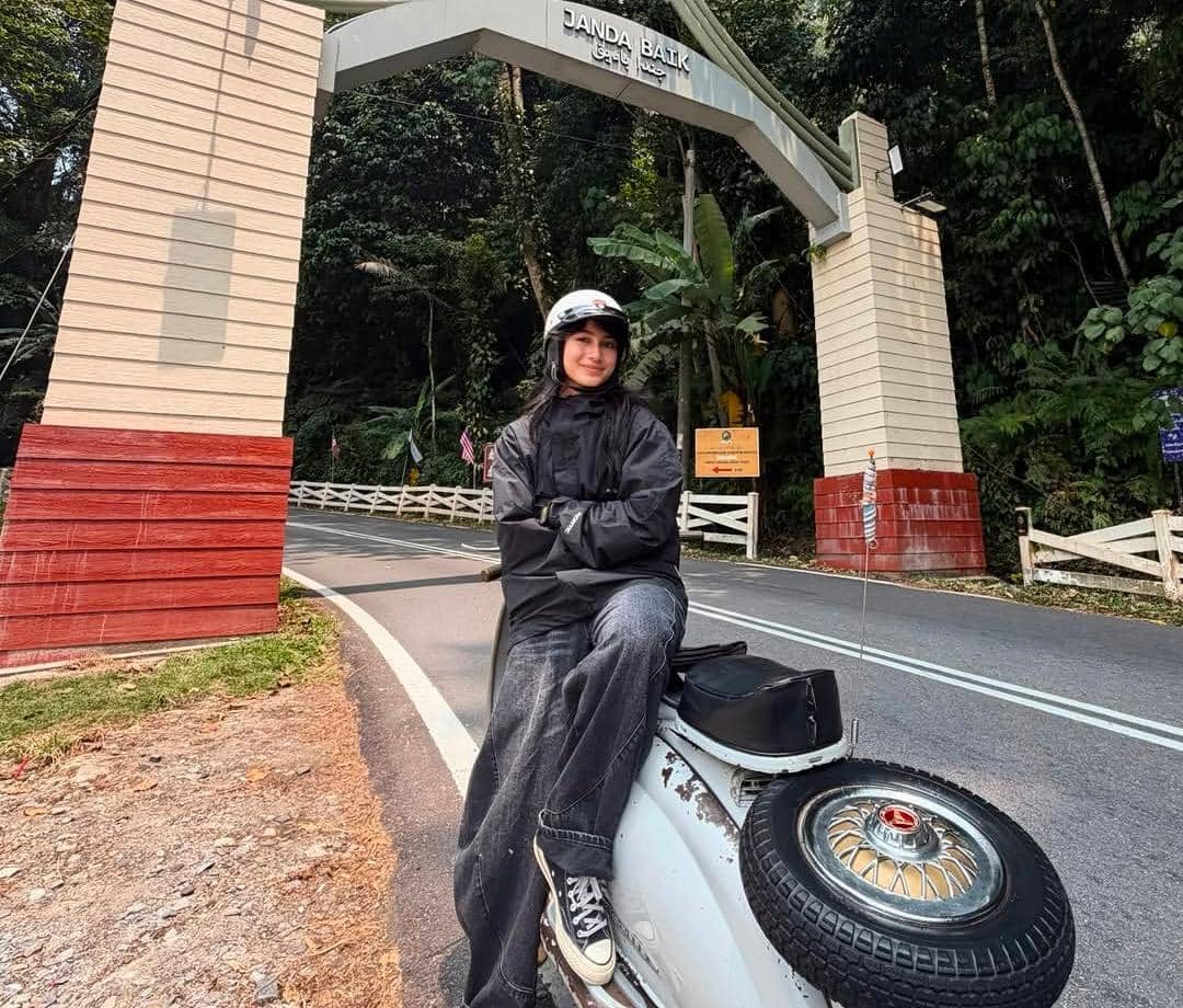 Sintya Marisca sunday ride di Janda Baik, Pahang