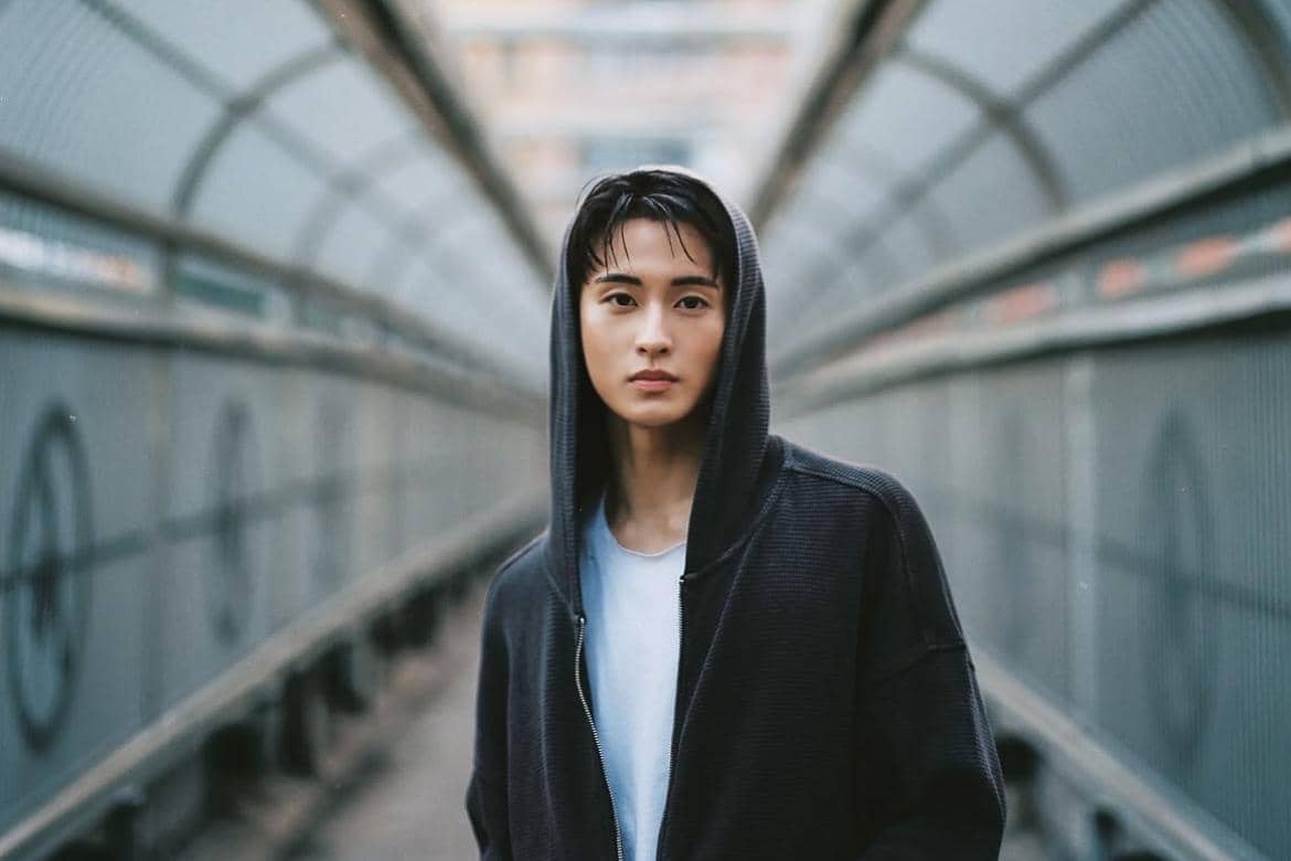 Kenapa Debut Solo Mark Lee setelah Keluar SM Sangat Dinantikan?